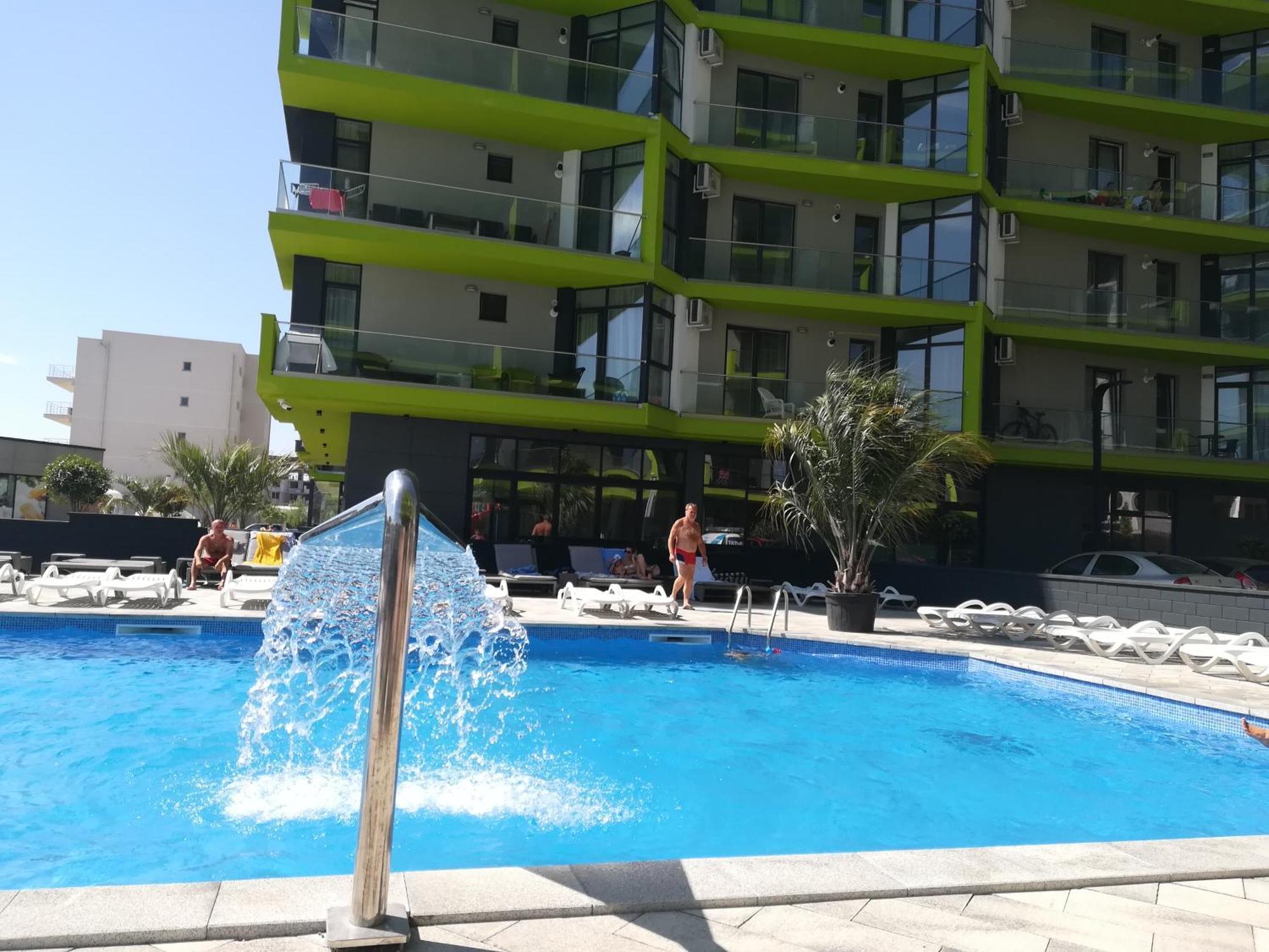 Apartmán Alfie Mamaia Nord Năvodari Exteriér fotografie